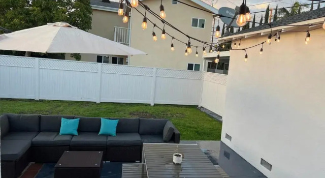 Коттедж PRIVATE 4BR Near LAX & Beaches Playa Vista