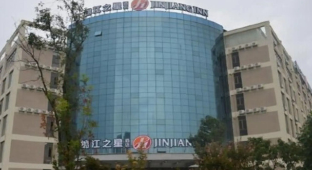 Jinjiang Inn Hotel Kunming Economic Development Zone Branch, Rezerwuj Hotel Hotele w Kunming z parkingiem, Parking