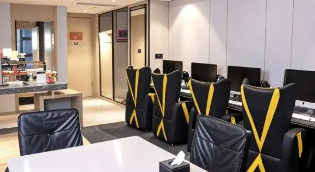Люкс Xinka E-sports Youth Hostel