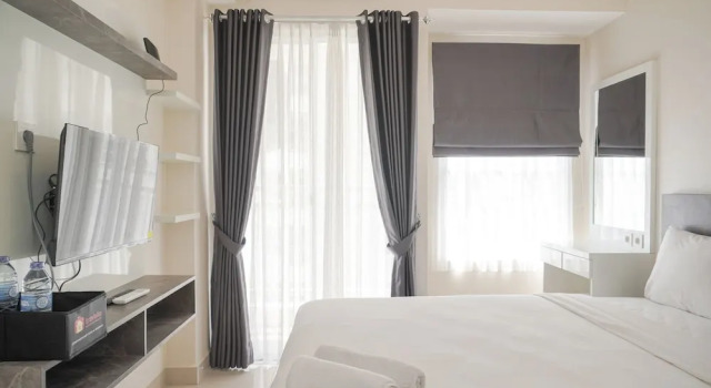 Апартаменты Good Deal And Homey Studio At 11St Floor Citra Living Apartment