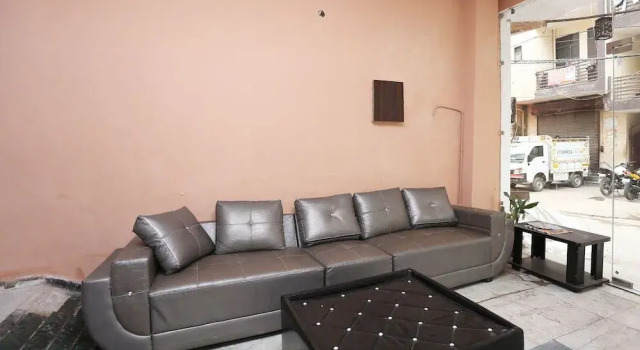 Oyo 26930 Suraj Legacy