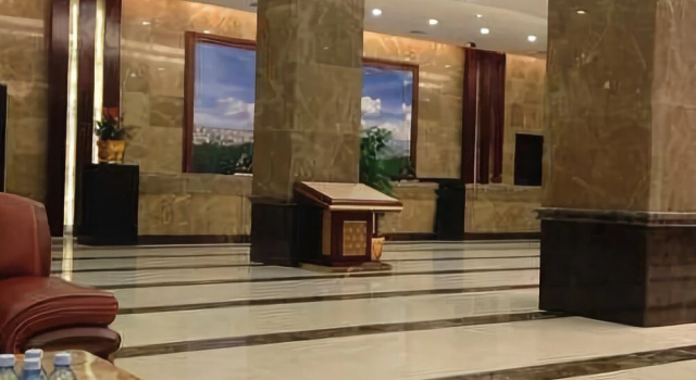 Longde International Hotel, Rezerwuj Hotel Hotele w Fangchenggang z parkingiem, Parking