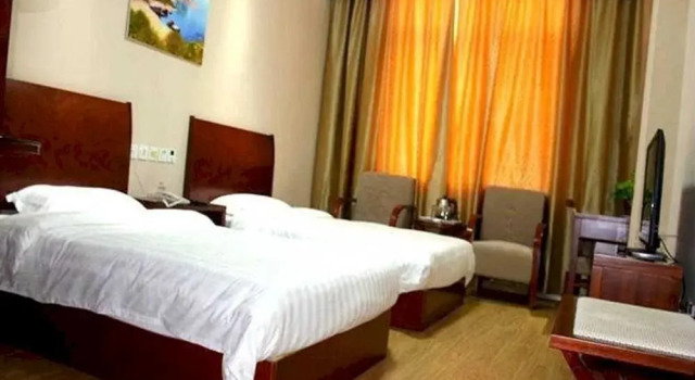 Zijing Boutique Hotel, Забронировать Бутик-отель Отели Шаньдун с парковкой, Парковка
