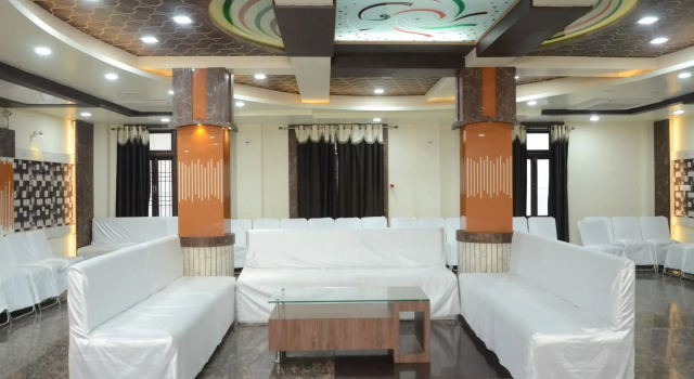 Hotel Rahil Palace
