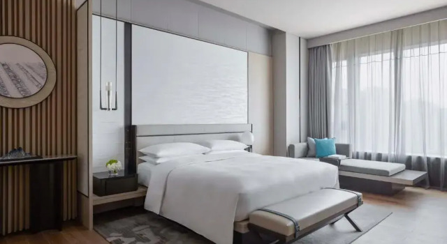 Wuhan Marriott Hotel Optics Valley
