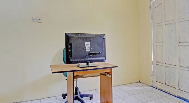 SPOT ON 91764 Griya Amarta Syariah, Book Hotel Baturetno 
