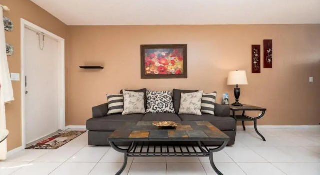 The Floranada Condo - Pompano Beach 19, Забронировать Отель Отели Помпано-Бич с бассейном, Бассейн