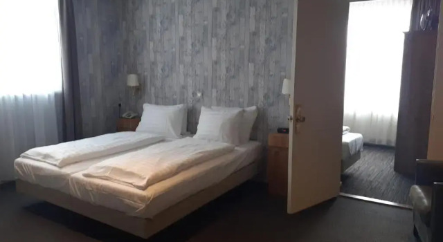 Трёхместный номер Standard Grand Hotel Monopole