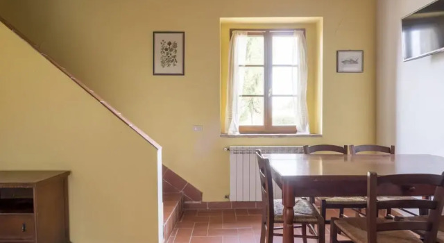 Quaint Farmhouse in Montespertoli With Swimming Pool, Забронировать Дом для отпуска Коттеджи Монтеспертоли, Коттедж