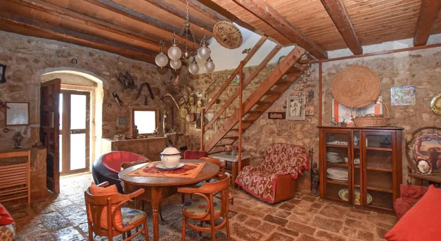 Awesome Home in Ragusa With 3 Bedrooms and Wifi, Book Hotel Donnafugata Noto Valley