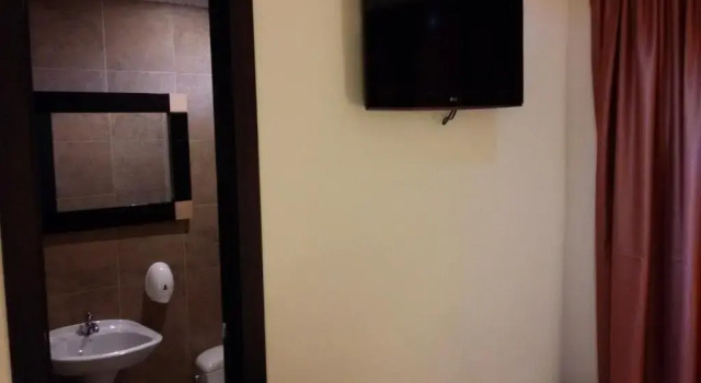 Номер Classic Hotel Las Mercedes Airport-Quito