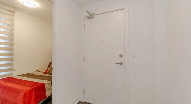 Aaira Suites 3 Bedroom Condo, Varaa Huoneisto Brampton 
