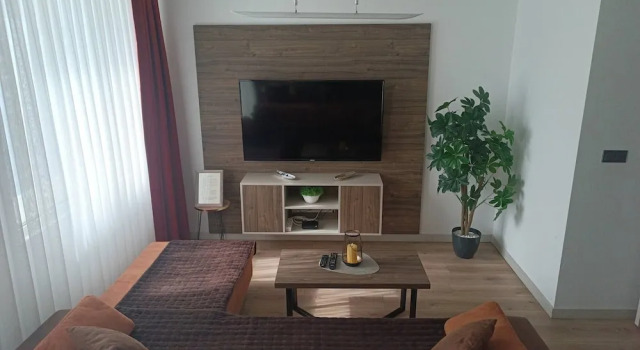Апартаменты Luxury 19th Floor Condo With Pool, Gym & City View