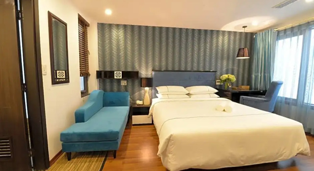 Номер Deluxe Hôtel Le Joyau Bleu Hanoï