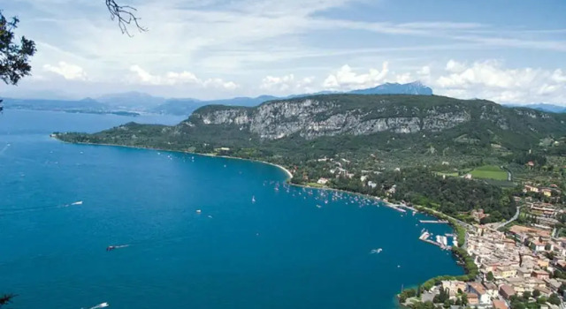 Апартаменты Цокольный этаж Le Giare Apartments Garda