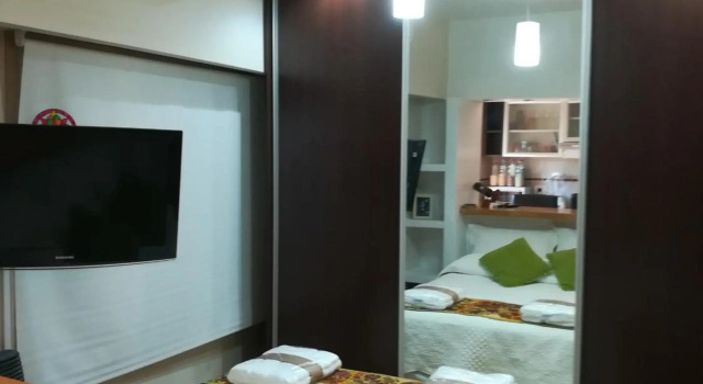 Apartamento monoambiente amplio 2 baños luminoso con balcón cercano a Hospital Italiano y Shopping Abasto Almagro