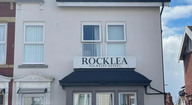 Rocklea Hotel, Забронировать Отель Отели Блэкпул с парковкой, рядом с Конференц-центр Winter Gardens, Парковка