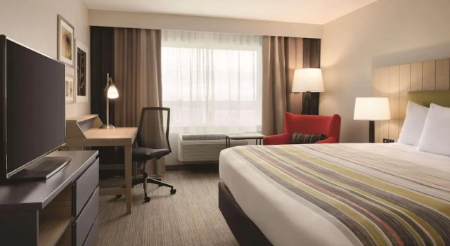 Двухместный номер Standard Country Inn & Suites by Radisson, Ft Atkinson, WI