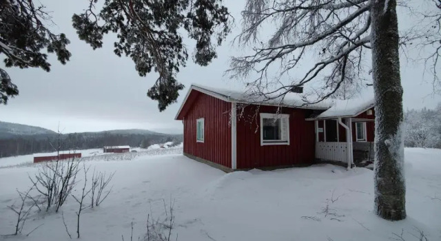 Коттедж с 3 комнатами с видом на сад Maatilamatkailu Jänisvaara aittahuoneet