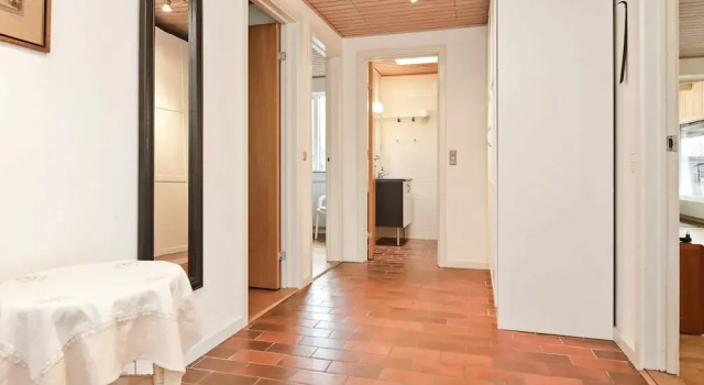 Lovely Holiday Home in Hovedstaden With Terrace, Book Hotel Dronningmolle 