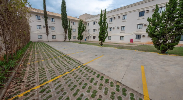 Class Hotel Guaxupé, Забронировать Отель Гуашупе Минас-Жерайс
