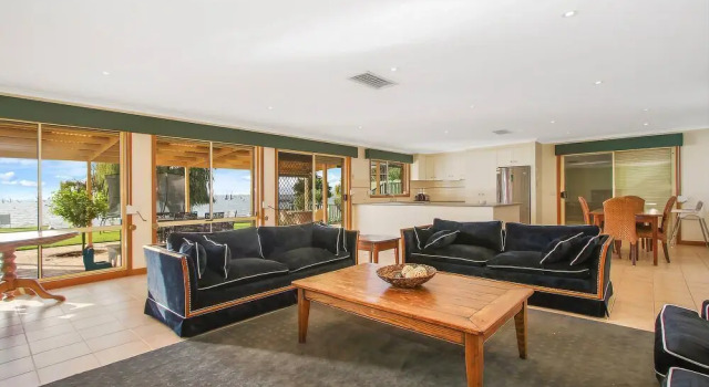 Waterfront 58 Yarrawonga