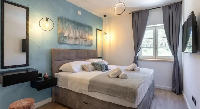 Awesome Apartment in Sali with Hot Tub, WiFi & 2 Bedrooms