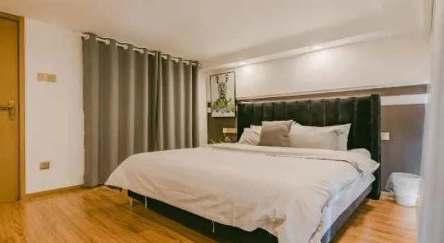 Люкс Hera loft luxury hotel (Wuhan Gutian 2nd Road Kaide Plaza)
