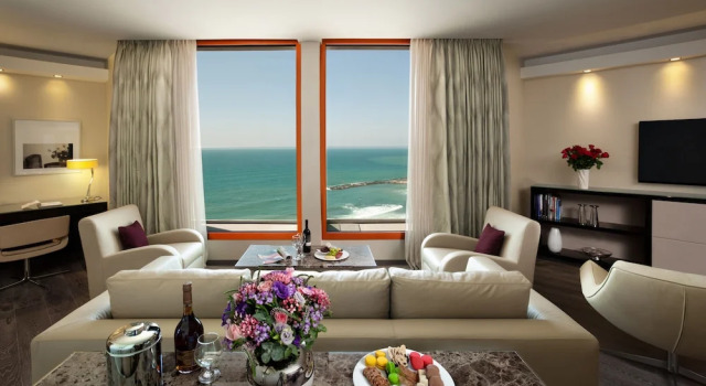 Suite Presidenciales con balcón y con vista al mar Carlton Tel Aviv Hotel - Luxury on the Beach