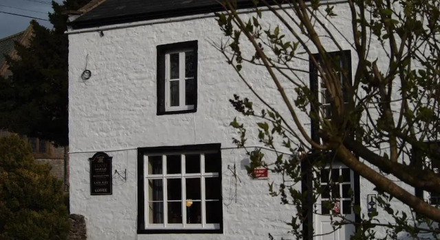 Marton Arms Hotel