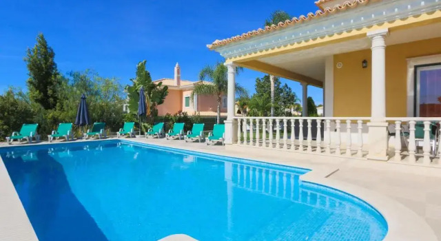 Вилла Luxury Holiday Villa Alegria Galé Beach, Albufeira