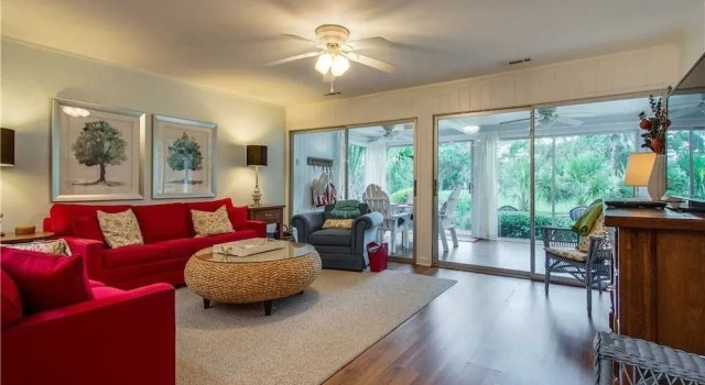 Fairway Lane 102