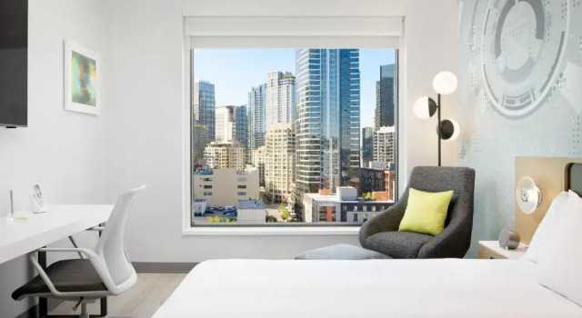 Номер Standard Astra Hotel, Seattle, a Tribute Portfolio Hotel by Marriott