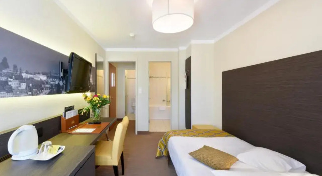 Одноместный номер Standard с видом на город Hôtel Bellerive