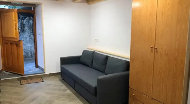 Studio in Luarca, With Wonderful Mountain View and Enclosed Garden - 700 m From the Beach, Prenota Casa vacanze Hotel a Asturie con parcheggio, Parcheggio