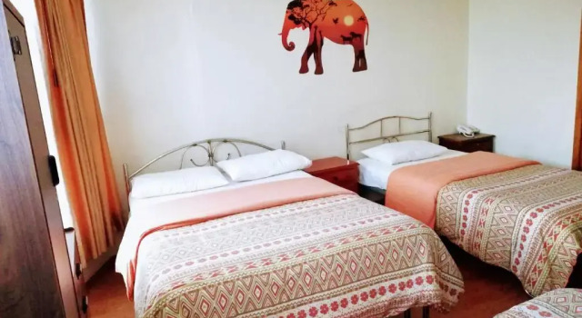 Camera tripla Standard Hostal Capri