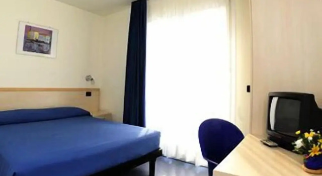 Hotel Minerva, Book Hotel Pineta 