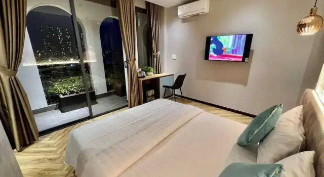 Номер Deluxe с балконом и с видом на город River View Hotel