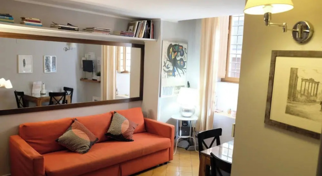 Апартаменты Renoir Small Loft on Giulia Street