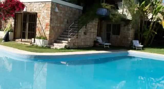 Luxury Villa in Residential Area of Benidorm