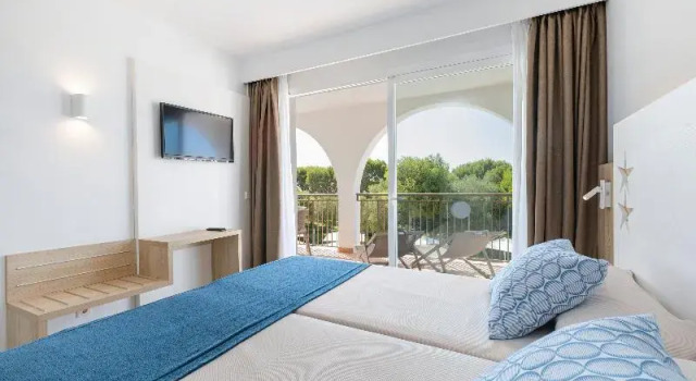 Апартаменты Superior с балконом Hotel Cala dOr Playa