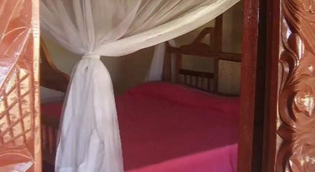 Шале Maweni Beach Cottages