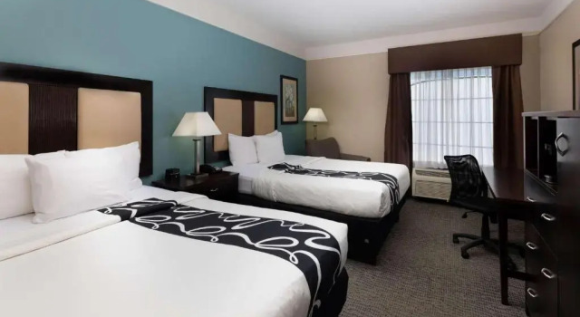 Четырёхместный номер Deluxe La Quinta by Wyndham Savannah Airport - Pooler