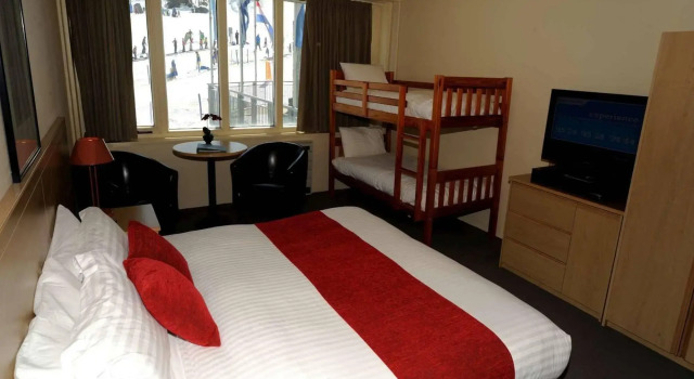 Perisher Valley Hotel, Забронировать Отель Перишер-Вэлли Kosciuszko National Park, рядом с Горнолыжный курорт Smiggin Holes