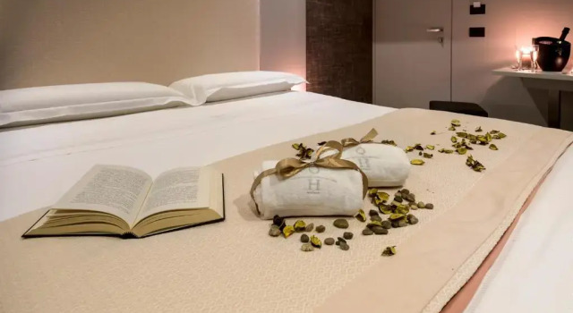 Hotel Orizzonte, Rezervați Hotel Qualiano Campania