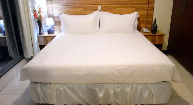 La Posh Hotel