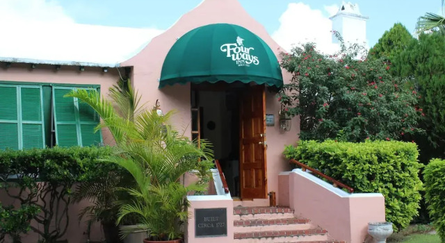 Fourways Inn