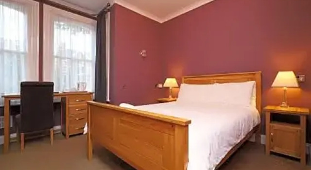 Traditional, Comfortable and Friendly Hotel, Забронировать Отель Отели Англии 5 звезд, 5*