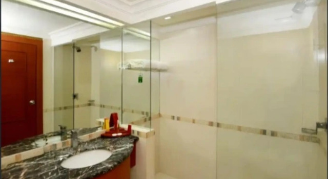 Номер Standard Abadi Suite Hotel & Tower