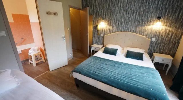Номер Standard Logis Hôtel Le Griou